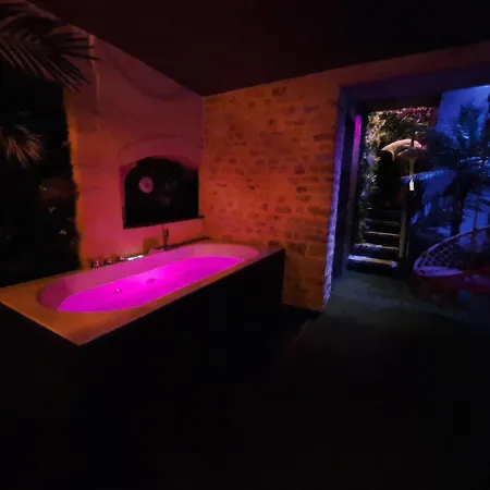 La Bayeuzen - La Tropicale - *